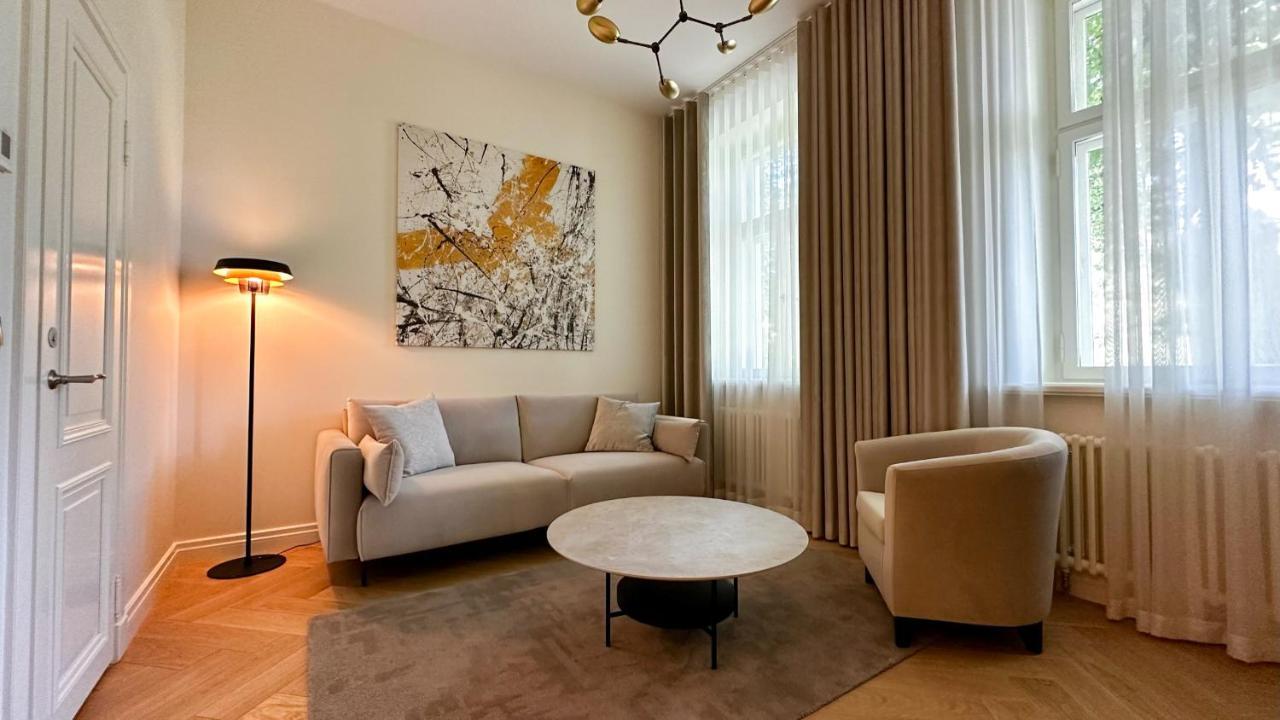 Nunne Boutique Hotel Таллин Экстерьер фото