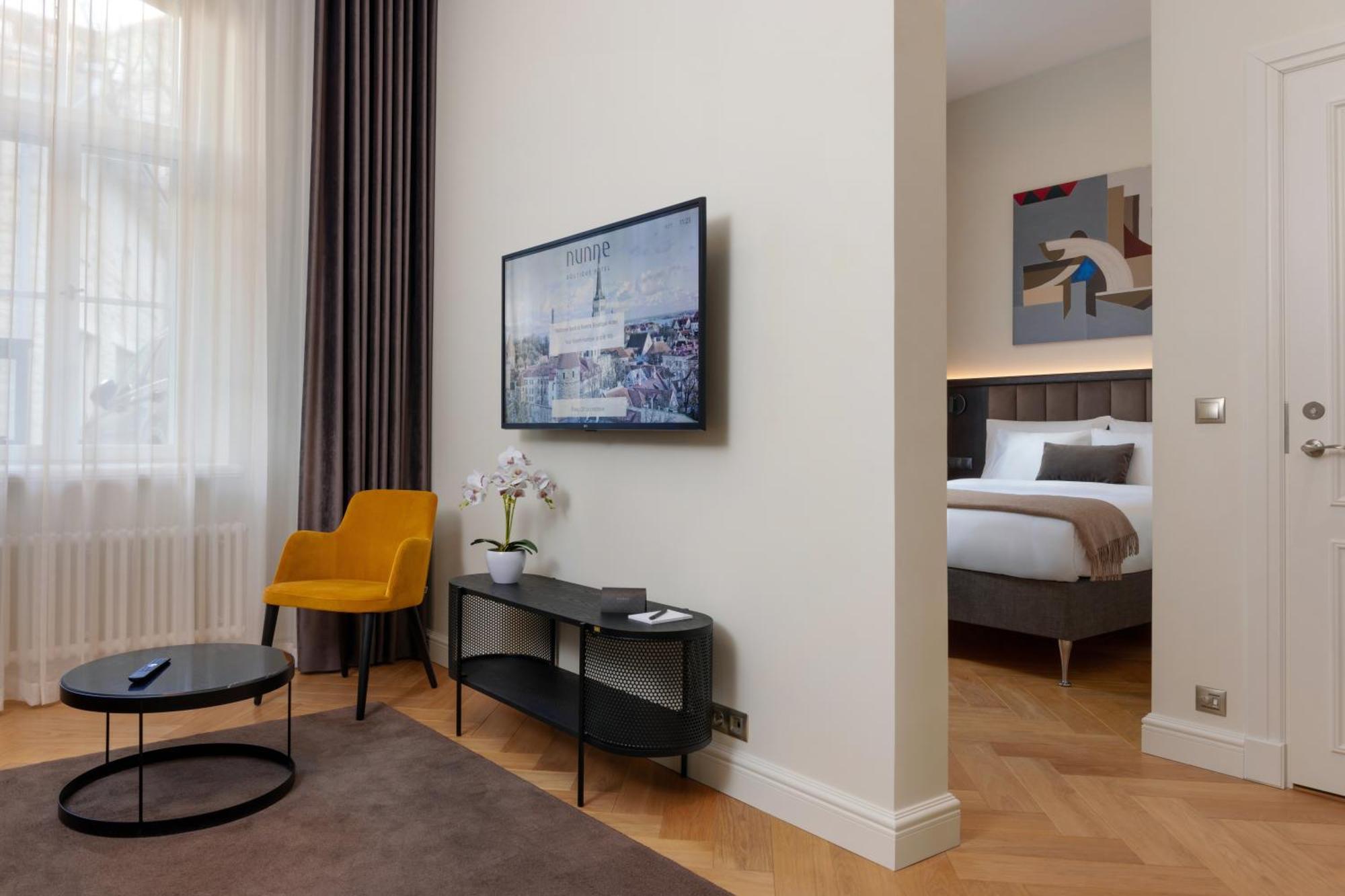 Nunne Boutique Hotel Таллин Экстерьер фото