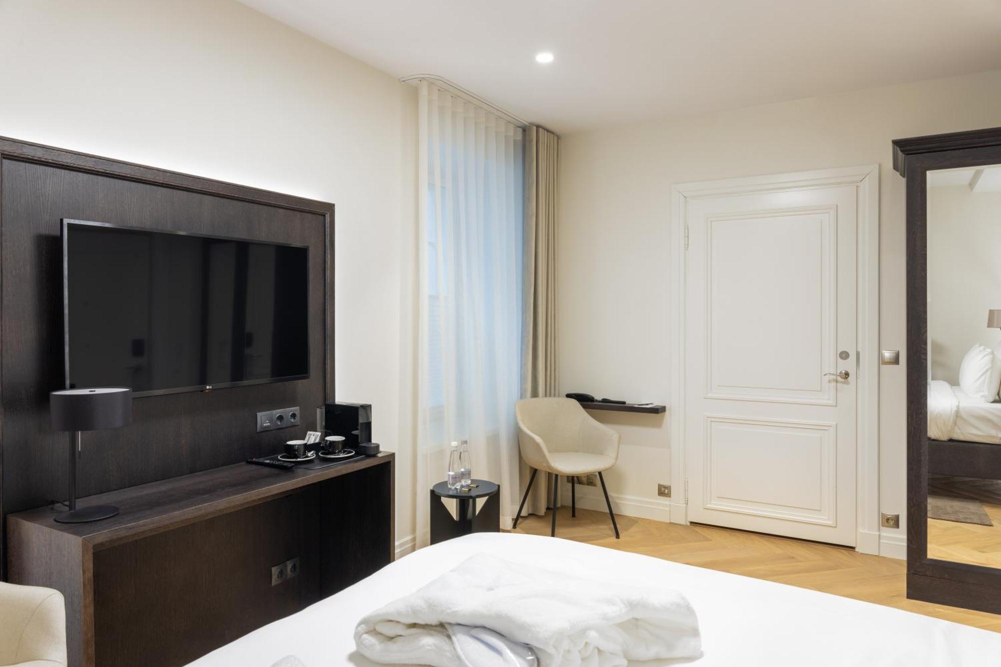 Nunne Boutique Hotel Таллин Экстерьер фото